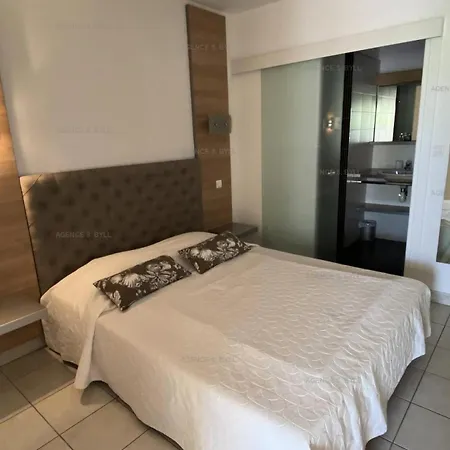 Natureva - Pour 2 Personnes 894 - Naturiste *